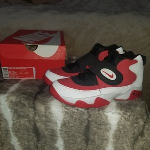 Youth NIKE AIR MISSION